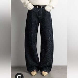 NWT OAK + FORT Mid-Rise, Barrel Fit, Boucle Texture Jeans, 100% Cotton, size S